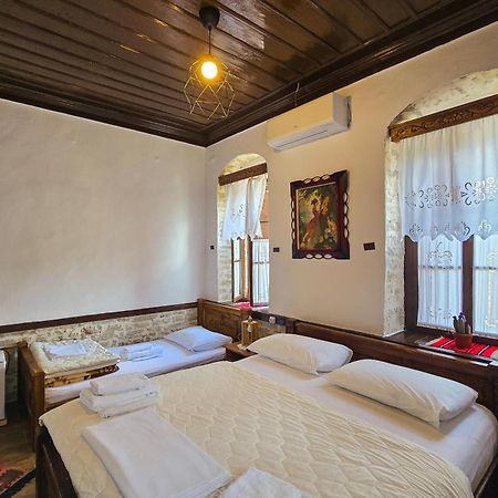 Silver Hill Guesthouse Гирокастра Экстерьер фото