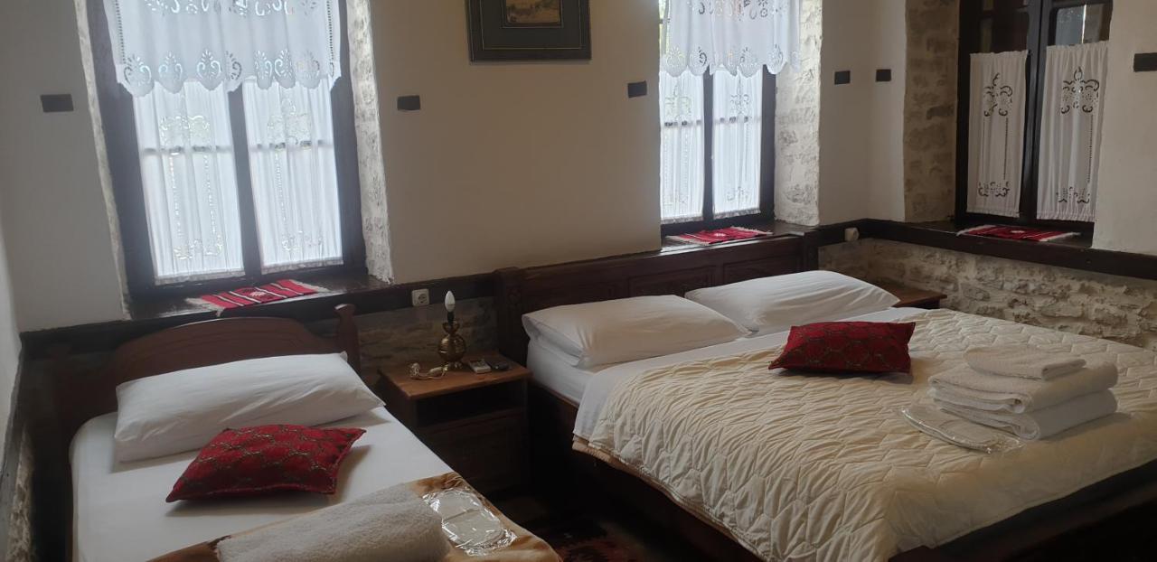 Silver Hill Guesthouse Гирокастра Экстерьер фото